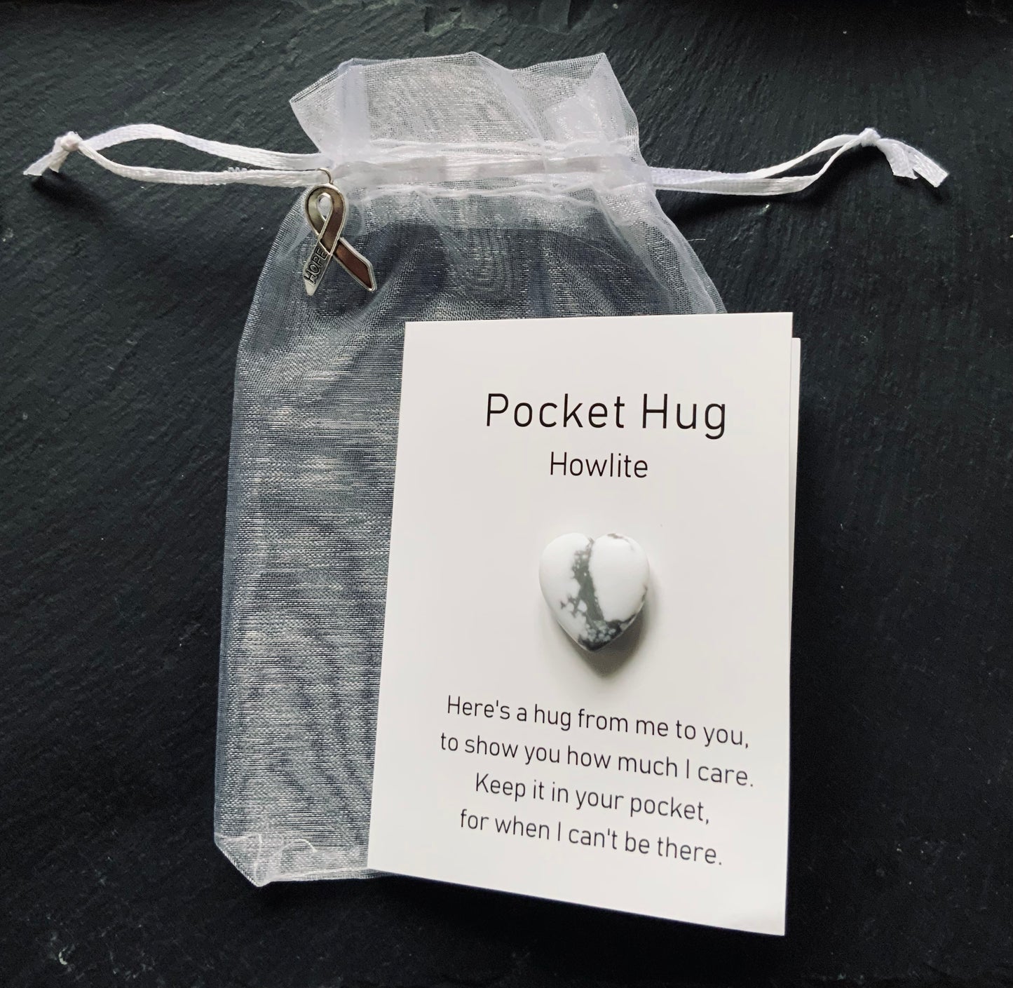 Howlite Stone Pocket Hug